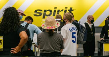 Spirit Airlines files for bankruptcy after tumultuous period in which two attempted mergers fell through