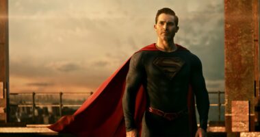 Tyler Hoechlin in Superman & Lois season 3 episode 1, "Closer"