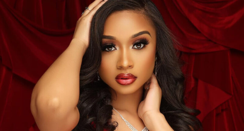 Texas Singer Shot While Signing Autographs After Performance