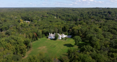 This $25 Million Connecticut Estate Accidentally Exposed The Strangest "Reclusive Millionaire" Story Of All Time