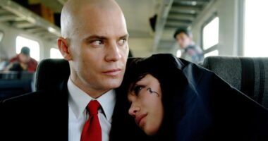 This ‘Mandalorian’ Heartthrob Played an Iconic Video Game Character in This Free Streamer’s Surprising Hit of the Week