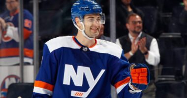 Trade Pitch Has Maple Leafs Acquiring Pelech From Islanders