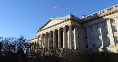 Trump Naming Macro Fund Manager Scott Bessent as Treasury Secretary: Report.