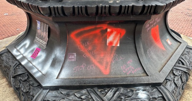 Vandals Target Home of University of Washington President – HotAir