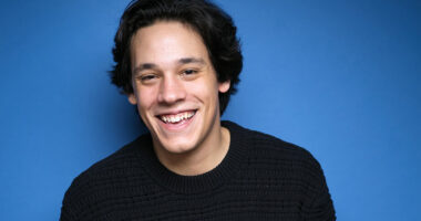 What is Troy Bond known for? His Age, Height, Dating, Net Worth