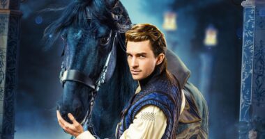 'Wicked' Makes Jonathan Bailey’s Fiyero a Much More Interesting Character in the Movie