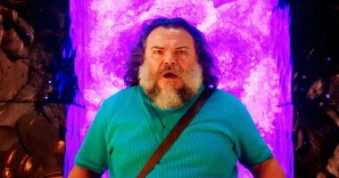 A Minecraft Movie's Domestic Box Office Passes Final Harry Potter Film In Studio's Top 5 Highest-Grossing Movie Charts