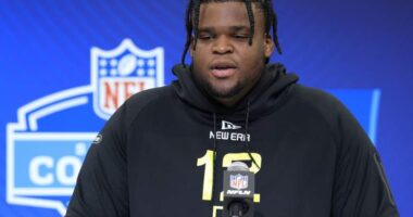 Experts Grade First Round of Dolphins Draft