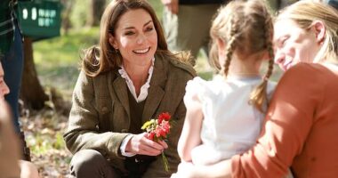 The Princess of Wales beamed as she enjoyed playing around with woods with children - and received a very sweet gift from a little girl