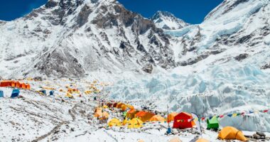 New requirement to limit how many people climb Mount Everest