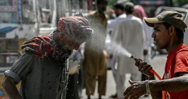 As Pakistan swelters through unprecedented heat this week, experts give a terrifying insight to the fatal effects of climate change. In Pakistan, temperatures rose to 118°F (47°C) last weekend and could near the global record for April of 122°F (50°C)
