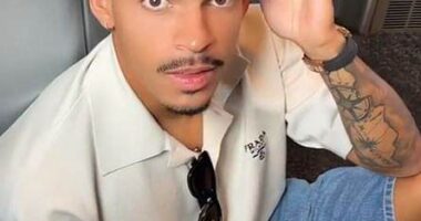 Morgan Gibbs-White was forced to slum it on the floor of a train during a fun visit to London