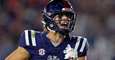 Traits 'Reminiscent of' Josh Allen Led Giants to Jaxson Dart: Report