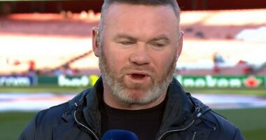 Wayne Rooney revealed he should not have played in Man United's 3-1 win vs Arsenal in 2009