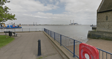 Body found in search for girl missing in River Thames