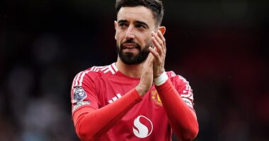 Bruno Fernandes has been given 72 hours to decide if he wants to quit Man United for Al-Hilal