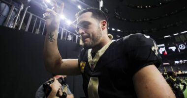 Carr's Retirement 'Blessing In Disguise'; Insight Into QB Competition