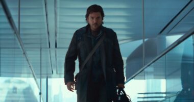 Cassian Orchestrates a Dangerous Rescue Mission With a Little Help From His Friends