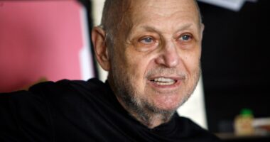 Charles Strouse, Broadway composer of 'Annie' and 'Bye Bye Birdie,' dies at 96