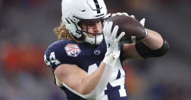 Colts OC Sees Rare Potential in ‘Super Versatile’ Tyler Warren