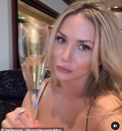 Courtney Stodden has mocked Chrissy Teigen for announcing she's no longer sober