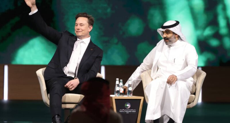 Elon Musk pay talks at Tesla to pit automaker’s premium versus controversial profile