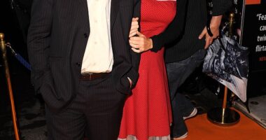 Comedian and presenter Frank Skinner has married his long-term girlfriend Cath Mason after 24 years together