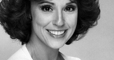 General Hospital star Denise Alexander, who won the hearts of soap opera fans as Dr. Lesley Webber, has died at the age of 85; pictured in a 1977 publicity shot for the series