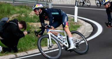 Giro d’Italia 2025 LIVE: Stage 6 updates, route and results today