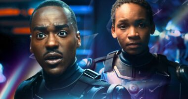 How Doctor Who's Midnight Monster Escapes In Season 15, Episode 3's Ending