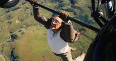 How Tom Cruise Filmed Mission: Impossible