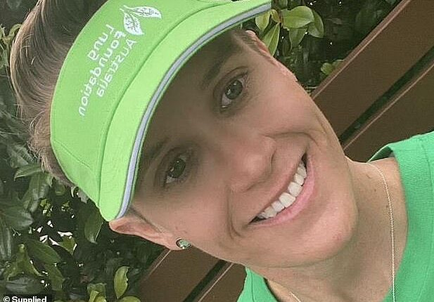 Carly Magnisalis is one of an increasing number of women who have never smoked but are suffering late stage lung cancer