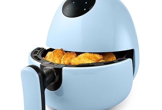 A Melbourne office worker has shared a viral video showcasing how she uses the new Kmart Mini Air Fryer,$35, at her desk