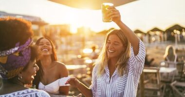 A young American expat has shared a scathing review of her experience living in Australia [stock image]