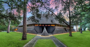 A mansion dubbed the 'Darth Vader house' for its striking resemblance to the Star Wars villain's helmet has been snapped up after being listed for a whopping $3.35 million