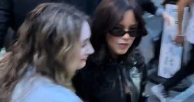 Actress Jenna Ortega has sparked concerns about her social anxiety after being mobbed by eager fans the night before the Met Gala