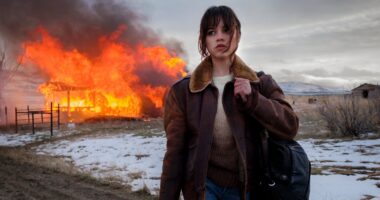 Jenna Ortega’s Polarizing New Thriller Debuts To Drastically Different Critics & Audience Scores On Rotten Tomatoes