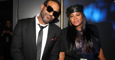 Jim Jones Drops Spicy Lil' Message For Chrissy Lampkin After She Drops THIS Flawless Selfie