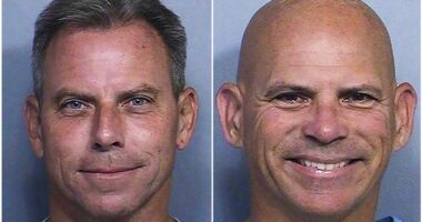 Judge To Hear Arguments On LA Prosecutor In Menendez Case