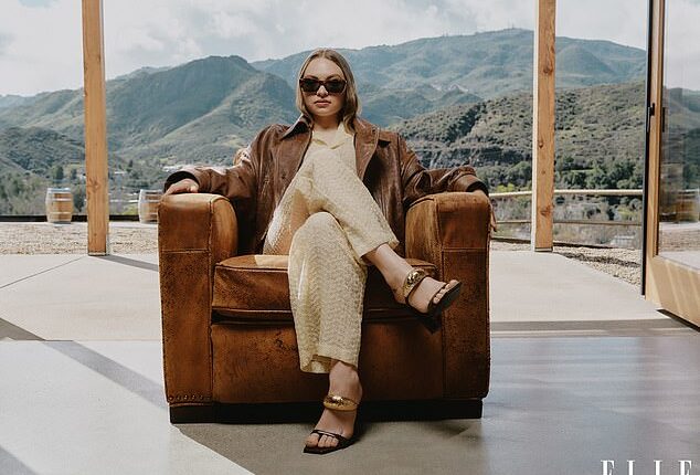 Mia Threapleton - the eldest of actress Kate Winslet and director Jim Threapleton - has been named as one of ELLE's Hollywood Rising Class of 2025