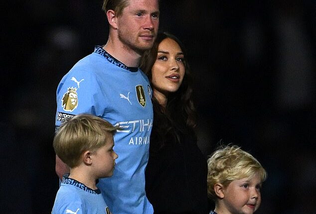 Kevin De Bruyne waved goodbye to Manchester City fans for the final time on Tuesday night
