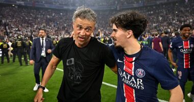 Luis Enrique paid tribute to his late daughter Xana with a shirt showing them planting a PSG flag