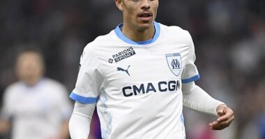Marseille striker Mason Greenwood is reportedly 'pining' for a move back to the UK