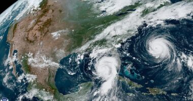 NOAA is predicting that 3 to 5 major storms could strike the US this summer
