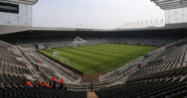 Newcastle vs Chelsea - Premier League: Live score, team news and updates as two sides meet in important Champions League qualifier clash at St James' Park