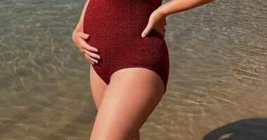 Tracy Vo has announced she and husband Liam Connolly are expecting their first child together