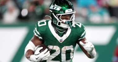 One Stat Suggests Jets RB Breece Hall Can Be an Elite Back