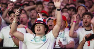 Pubs and bars allowed to stay open late during Women’s Euros on one condition