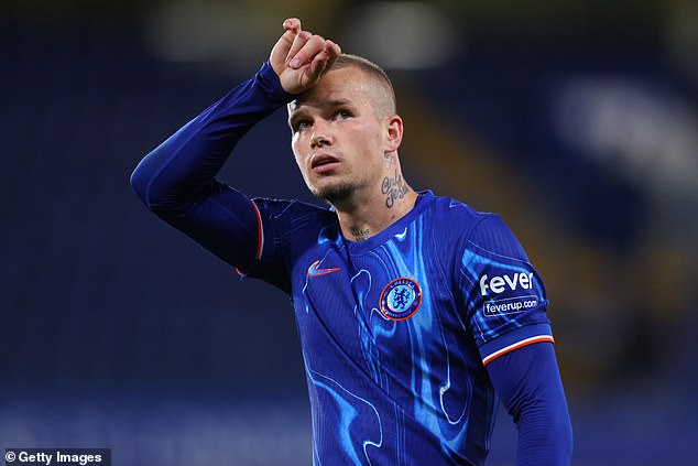 Mykhailo Mudryk was spotted in the city centre on Tuesday at a steakhouse near the fan park wearing his club gear
