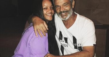 Rihanna's father Ronald Fenty has reportedly died at age 70